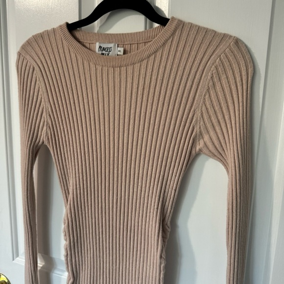 Sweater Dress - Picture 4 of 4